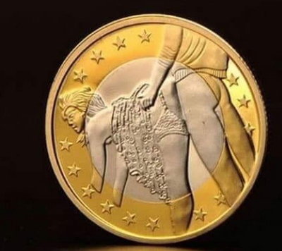 11Brexit pound coin.jpg